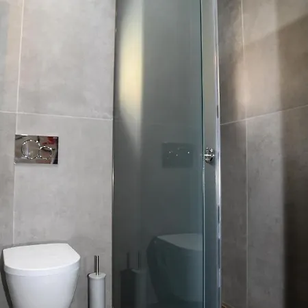 Nomia Apartment *